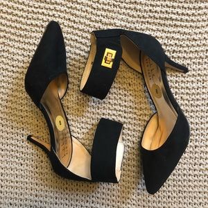 Classy black heels